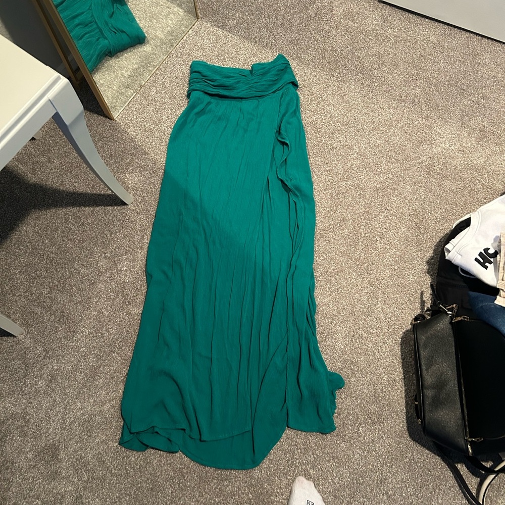LONG SKIRT
